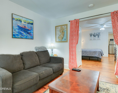 19 Webb Avenue - Photo Thumbnail 6