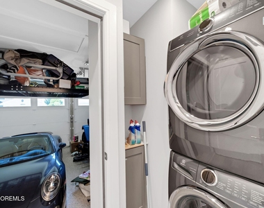 347 Bay Lane - Photo Thumbnail 45