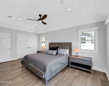347 Bay Lane - Photo Thumbnail 30
