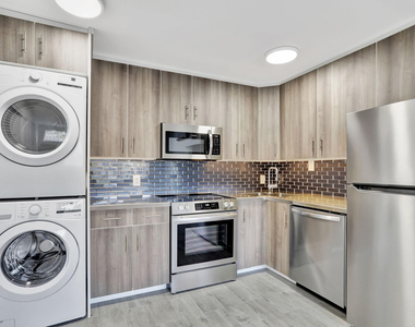 1000 Sw 30th Street - Photo Thumbnail 3