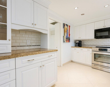 3460 S Ocean Boulevard - Photo Thumbnail 8