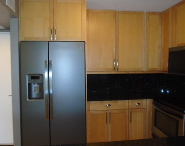1800 N Andrews Avenue - Photo Thumbnail 25