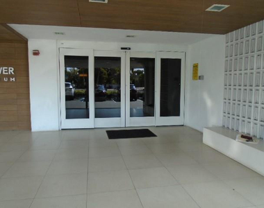 1800 N Andrews Avenue - Photo Thumbnail 36