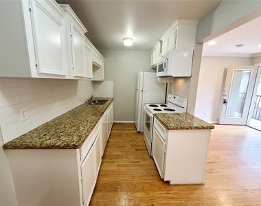 4931 Junius Street - Photo Thumbnail 2