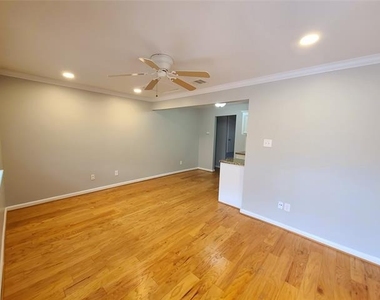 4931 Junius Street - Photo Thumbnail 9