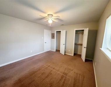 4931 Junius Street - Photo Thumbnail 8