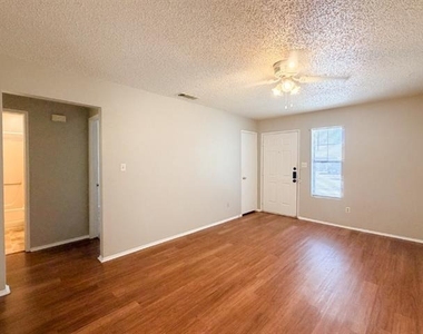 333 Charles Street - Photo Thumbnail 4