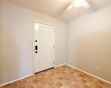 333 Charles Street - Photo Thumbnail 8