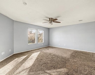 2256 White Oak Drive - Photo Thumbnail 18