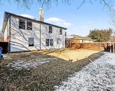 2256 White Oak Drive - Photo Thumbnail 30