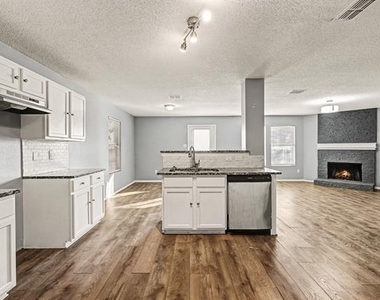 2256 White Oak Drive - Photo Thumbnail 11