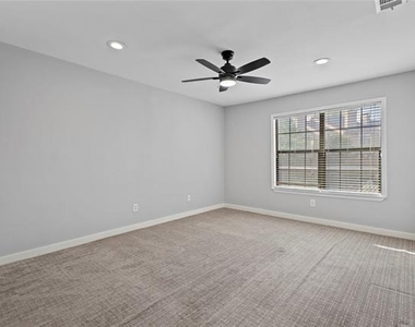 4371 Madera Road - Photo Thumbnail 4