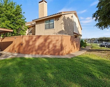 4371 Madera Road - Photo Thumbnail 2