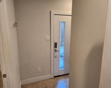 1771 Mccoy Street - Photo Thumbnail 4