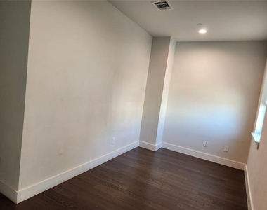 1771 Mccoy Street - Photo Thumbnail 16
