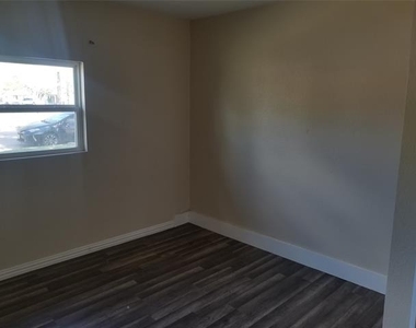 2801 Mill Pond Road - Photo Thumbnail 17