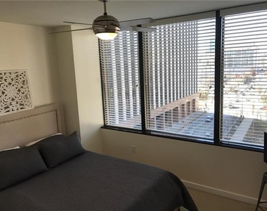 1200 Main Street - Photo Thumbnail 7