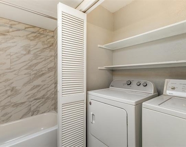 14277 Preston Road - Photo Thumbnail 9