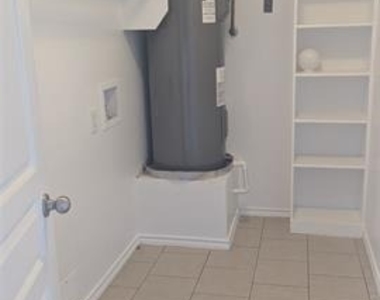 623 Antonio Lane - Photo Thumbnail 5