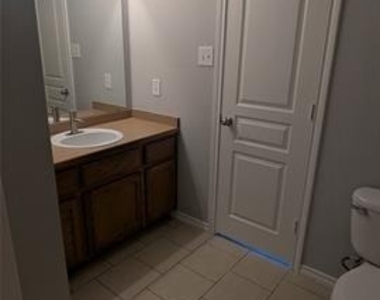 623 Antonio Lane - Photo Thumbnail 9