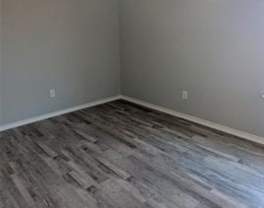 623 Antonio Lane - Photo Thumbnail 12
