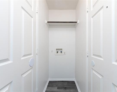 8534 Bearden Street - Photo Thumbnail 9