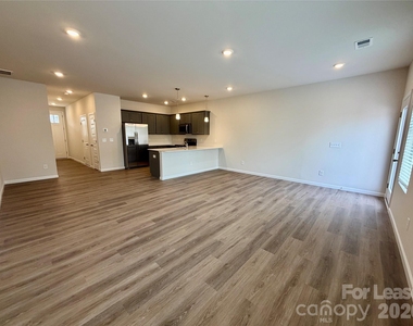 2529 Ruby Dixon Crossing Drive - Photo Thumbnail 2