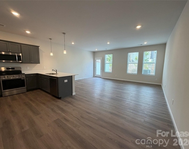 2529 Ruby Dixon Crossing Drive - Photo Thumbnail 3