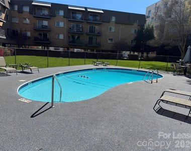 1323 Queens Road - Photo Thumbnail 40