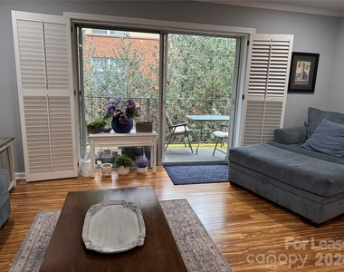 1323 Queens Road - Photo Thumbnail 4