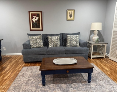 1323 Queens Road - Photo Thumbnail 1