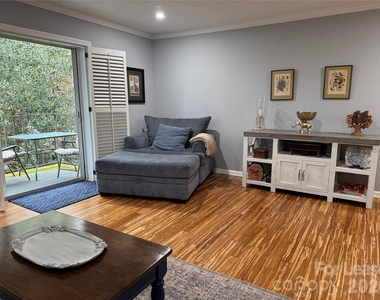 1323 Queens Road - Photo Thumbnail 3