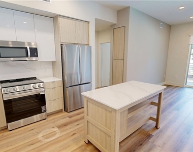 21010 Erwin Street - Photo Thumbnail 56