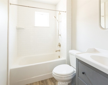 210 Laurel Street - Photo Thumbnail 13