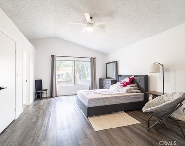 4511 Feather River Road - Photo Thumbnail 11