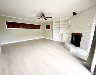 2319 El Capitan Avenue - Photo Thumbnail 1