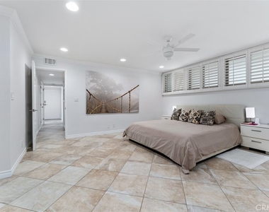 1585 S Coast - Photo Thumbnail 12
