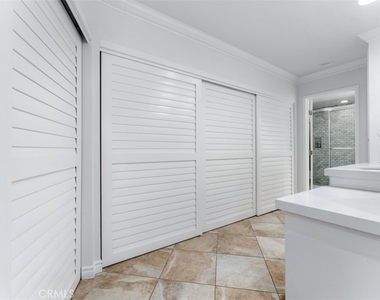 1585 S Coast - Photo Thumbnail 15