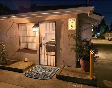 843 W Walnut Ave. - Photo Thumbnail 1