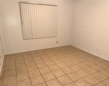 843 W Walnut Ave. - Photo Thumbnail 5
