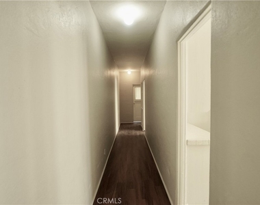 1336 Elm Street - Photo Thumbnail 22