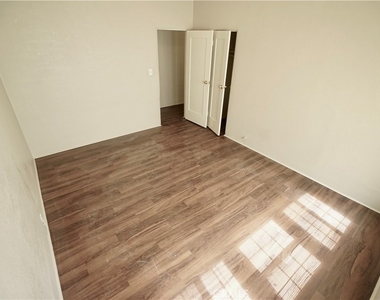 1336 Elm Street - Photo Thumbnail 26