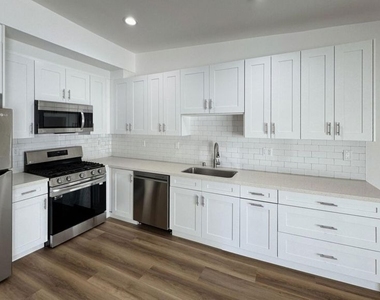 3630 Midvale Avenue - Photo Thumbnail 3