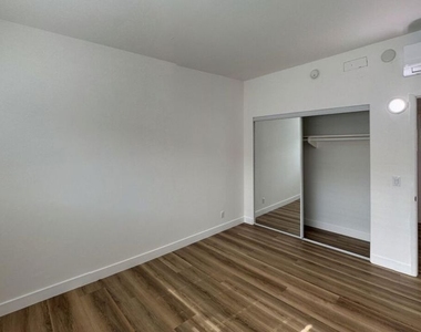 3630 Midvale Avenue - Photo Thumbnail 31