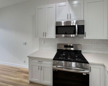 3630 Midvale Avenue - Photo Thumbnail 24