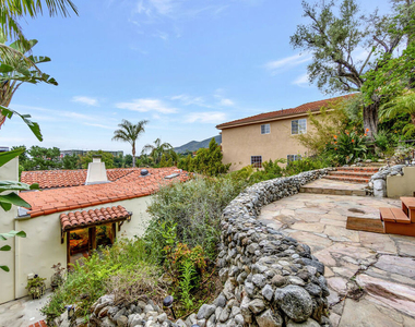 3425 Oak Glen Drive - Photo Thumbnail 31