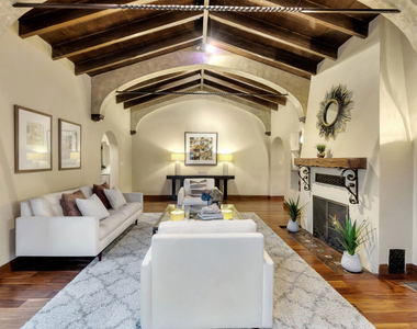 3425 Oak Glen Drive - Photo Thumbnail 1