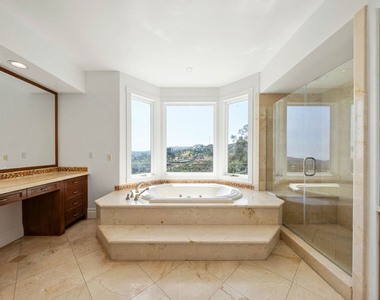 1425 N Tigertail Road - Photo Thumbnail 20