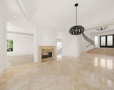 1425 N Tigertail Road - Photo Thumbnail 6