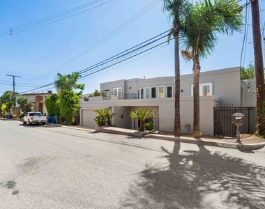 1425 N Tigertail Road - Photo Thumbnail 1